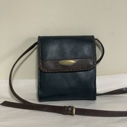 Liz Claiborne Crossbody Purse Wallet Organizer Black Leather Small Compact 7”