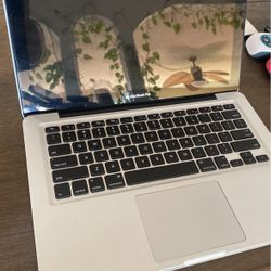 2011 MacBook Pro With Charger 