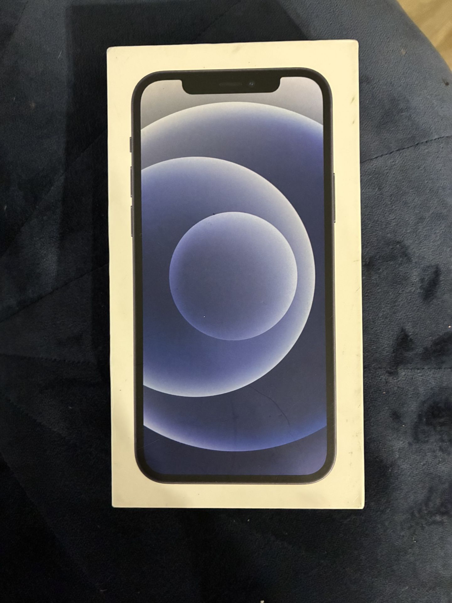 iPhone 12