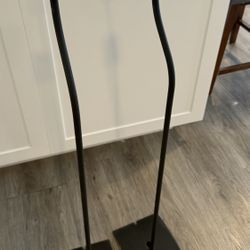 BOSE virtually invisible speaker stands
