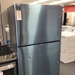 New Scratch And Dent GE 18 Cu Ft Top And Bottom Stainless Steel Fridge. 1 year Warranty 