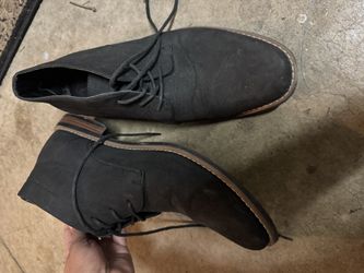 Men’s Shoes Size 11