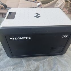 Dometic CFX3 35 Mini Fridge/electric cooler