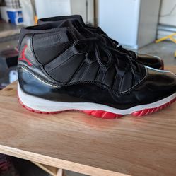 Jordan 11 bred size 11