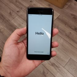 Iphone 7 32gb .... Unlocked For Any Sim 