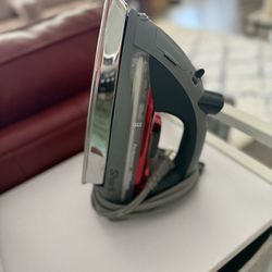 Shark Steam Iron, Original version, Gray/Red