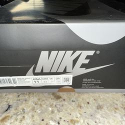 Air Jordan 1 Retro High OG 'Satin Shadow'