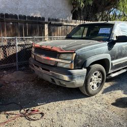 Chevrolet Silverado Part Out 