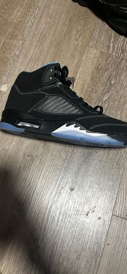 Air Jordan 5 Retro university blue