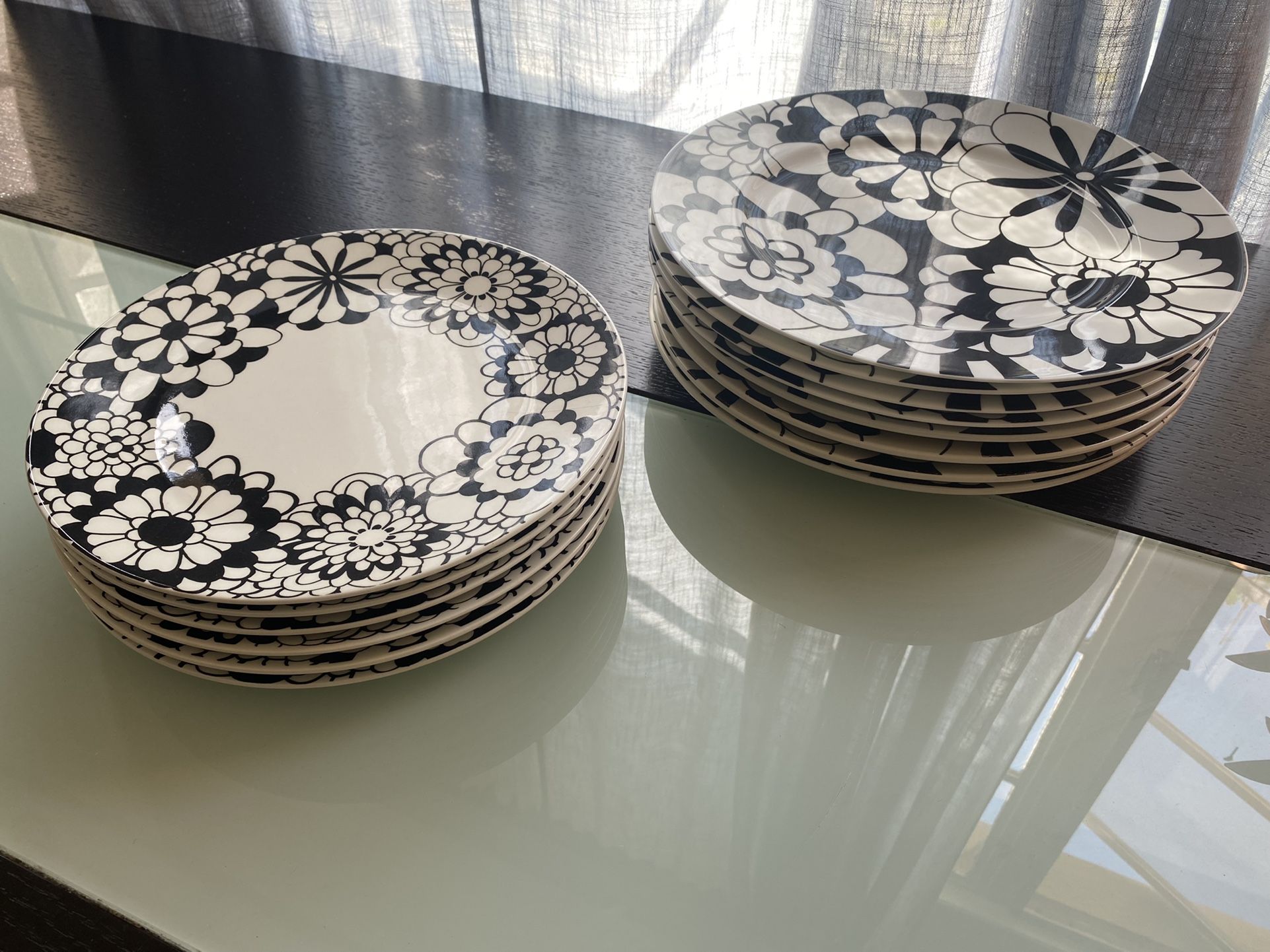 MISONNI CERAMIC DINNER PLATES
