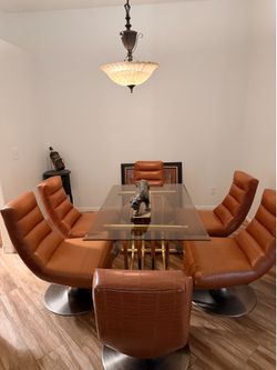Dining table with 6 chairs