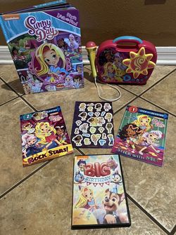 Nickelodeon Sunny Day Sing-Along Boombox With Microphone And More !