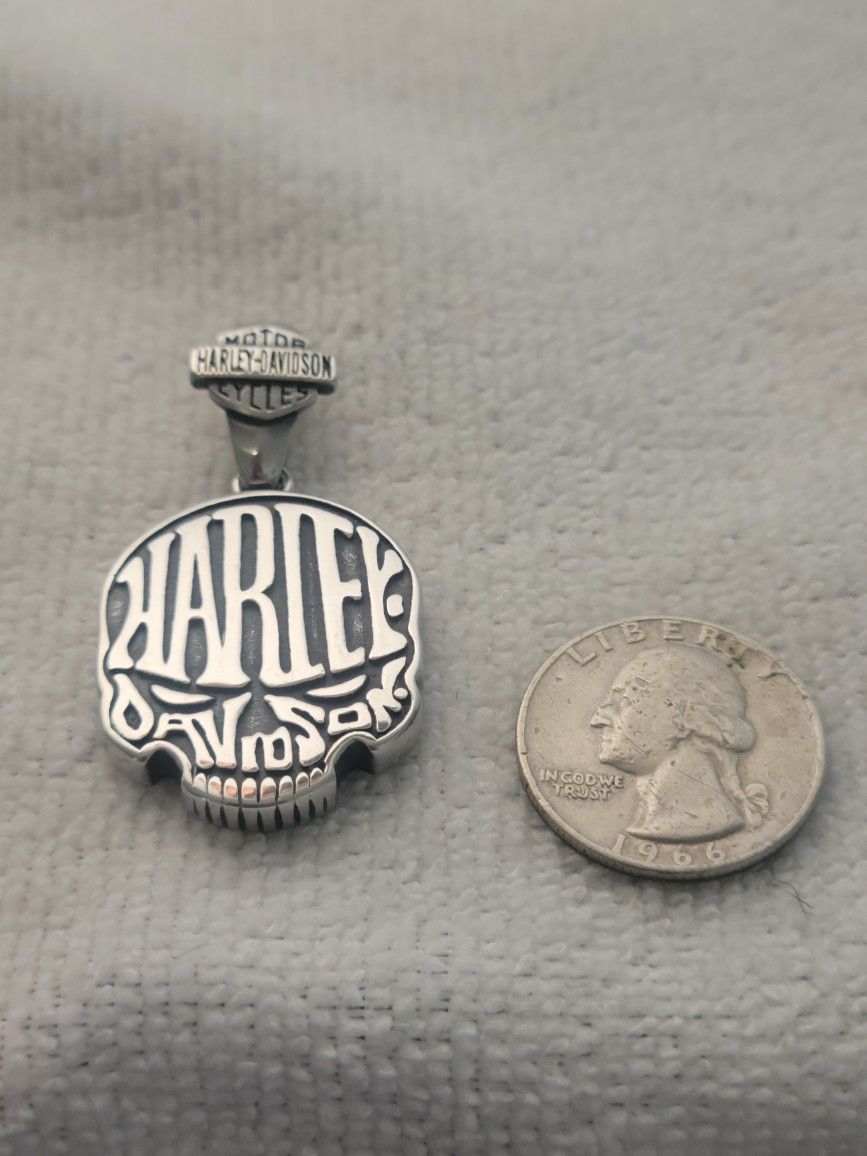 Harley Pendant
