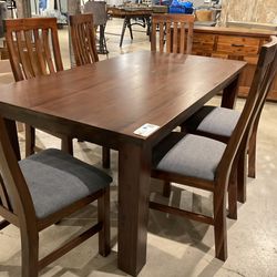 New dining table set with 6 chairs by global home USA