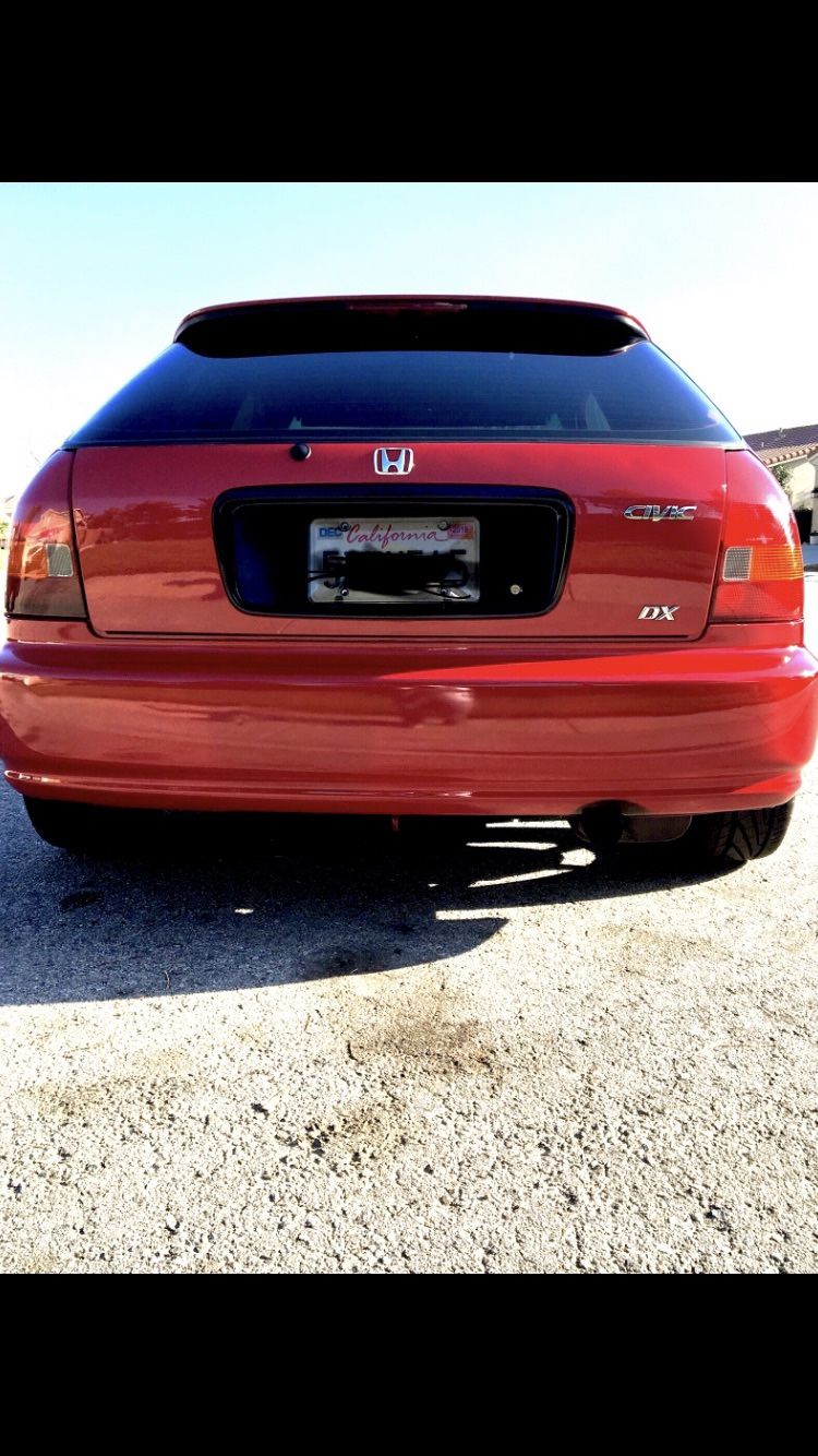 Honda civic 1996 —- 2000 hatchback spare tire cover trunk cardboard and trunk carpet