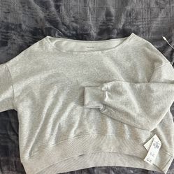 Hollister Off The Shorter Sweatshirt