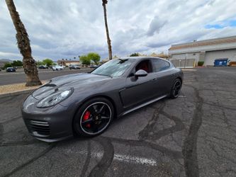 2015 Porsche Panamera GTS