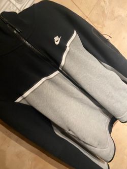 Nike tech