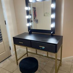 Vanity Makeup With Lights And Small  Chair 