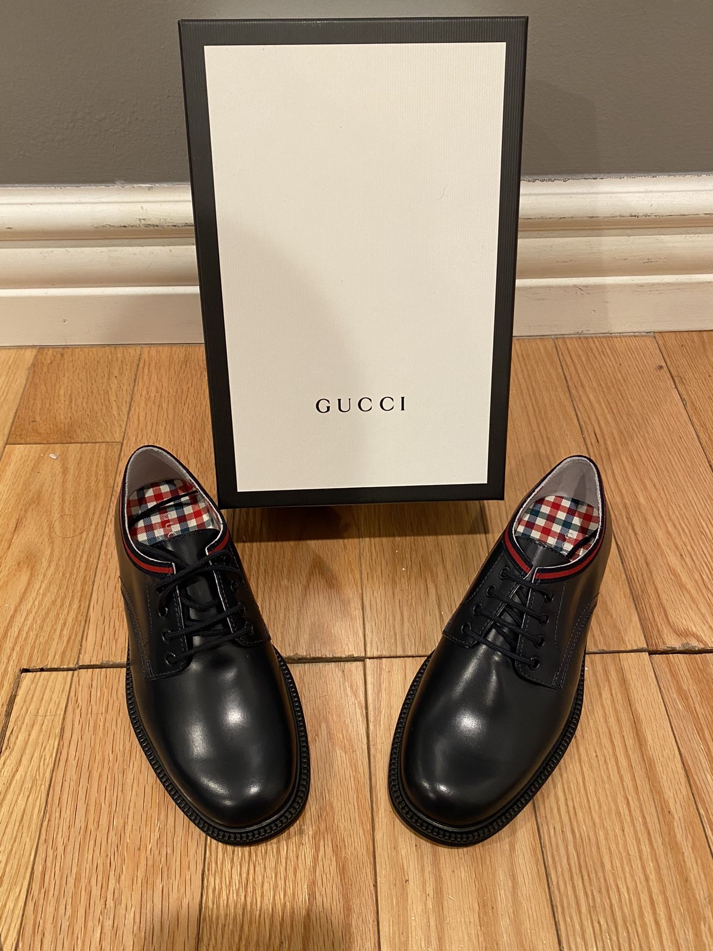 Authentic Brand New Boys Gucci Dress Shoes