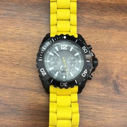 Michael Kors MK-8236 Black Dial Chronograph Yellow Silicone Strap Men’s Watch!