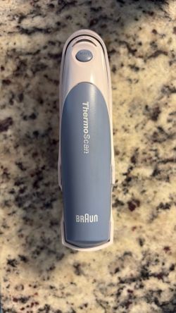 Braun ThermoScan Ear Thermometer – Works Great