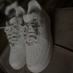 Air Forces 8.5