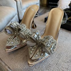 Clear Bow Heels 