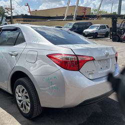 2018 Toyota Corolla LE For Parts
