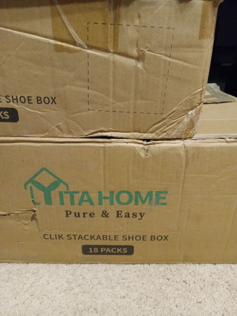 SHOE STACKABLE BOXES