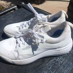 !! Van's Shoes  Off The Wall Men Size 7.5 Women 9