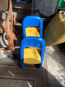 Two kids chairs