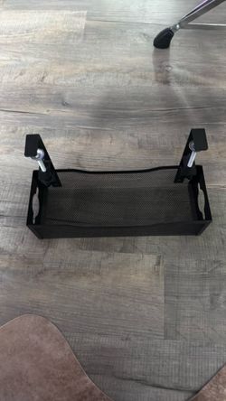 Cable organizer