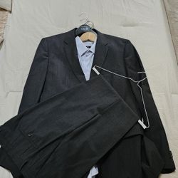 Hugo BOSS Mens Suit XL