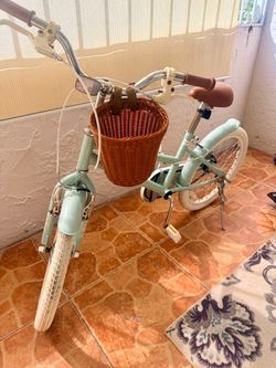 Kids Vintage-Style Bike with Basket