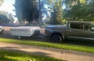 Pop up trailer