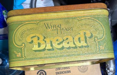 Wheat Heart Tin Bread Box