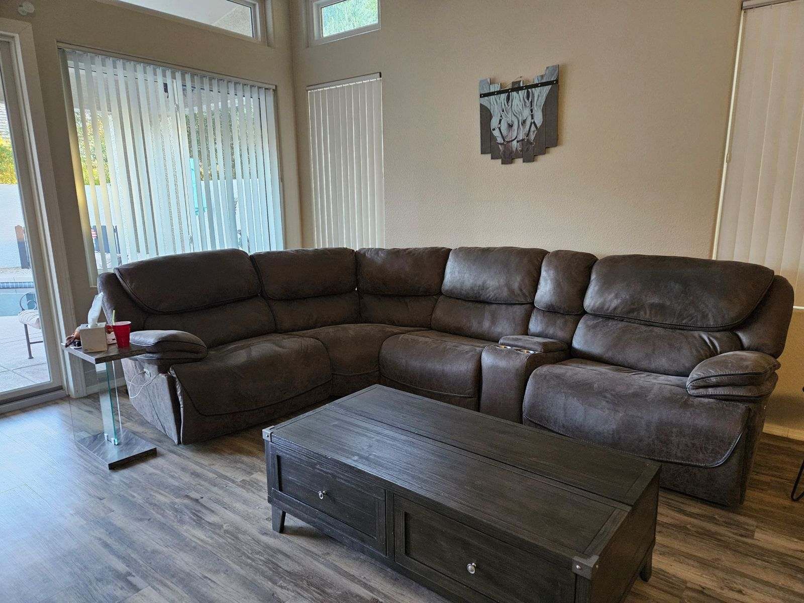 Sofa Power Recliner Sectional Great Condition