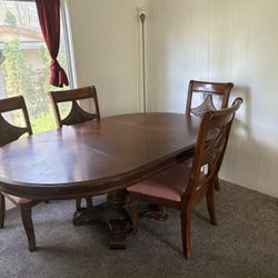 Dinning Table Pick Up Today
