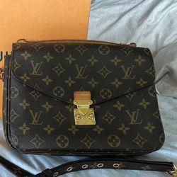 Pochette Métis Louis Vuitton Bag 