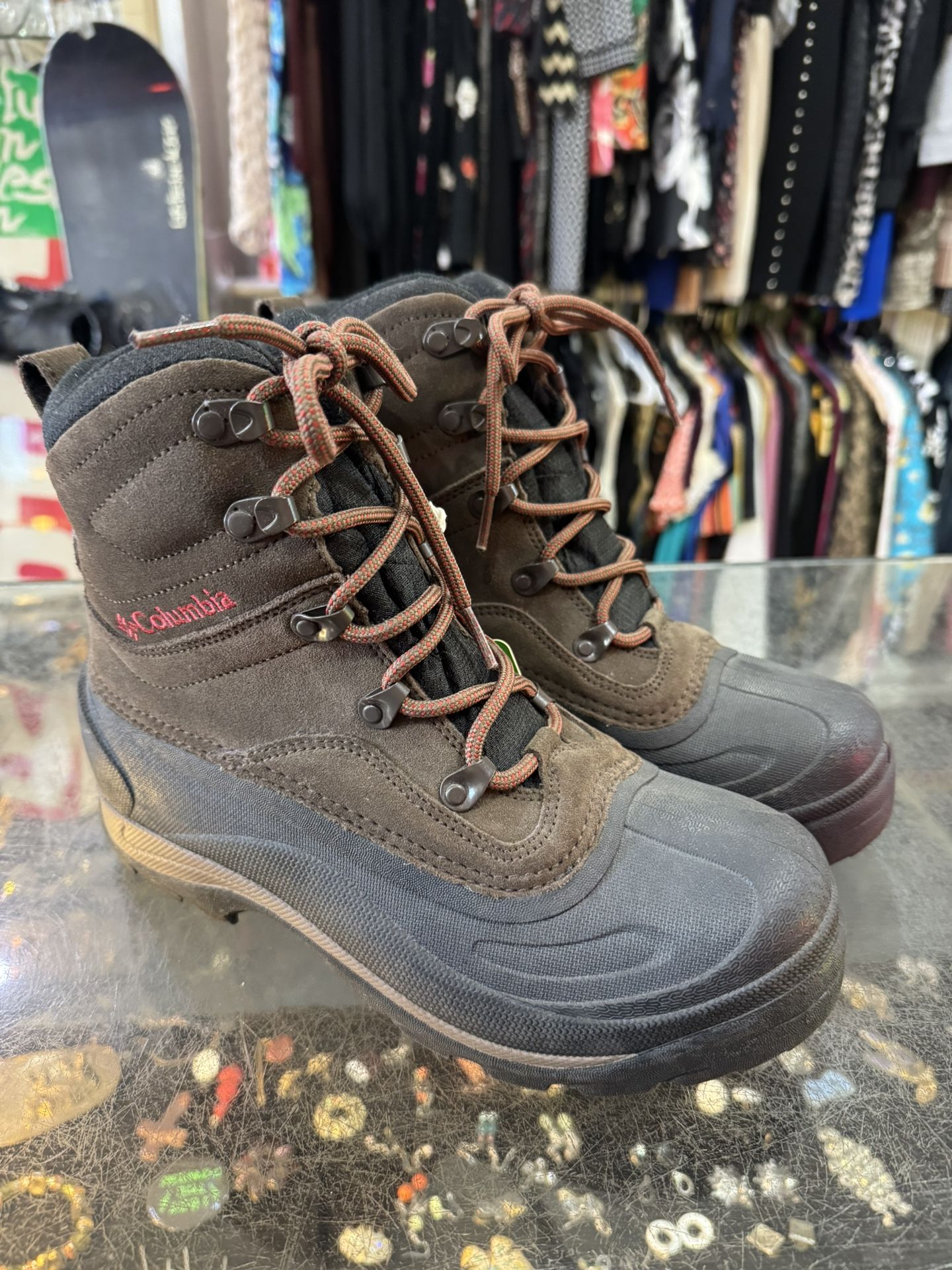 Columbia Boots 200 Grams Water Resistant Men’s Sz 7 Brand New 