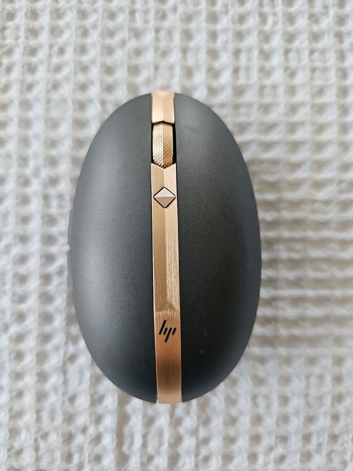 HP Spectre Wireless Rechargeable Mouse 700