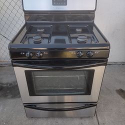 FRIGIDAIRE STAINLESS STEEL GAS STOVE