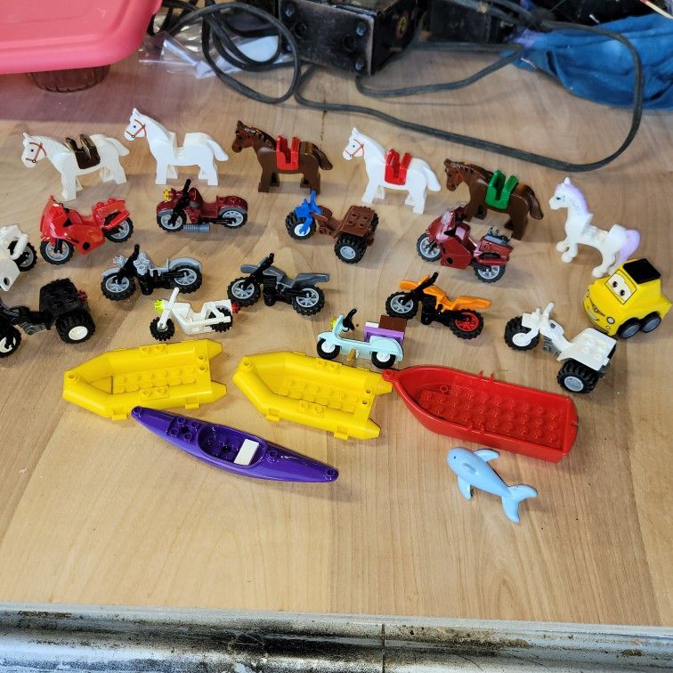 Lego Animals And Vehicles $2 Each for Sale in Tacoma, WA - OfferUp
