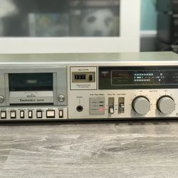 Technics M218