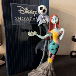 Disney Showcase Jack And Sally Figure