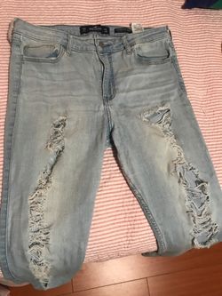 Hollister Pans