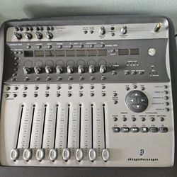 Digi2 Mixer Like New Use Ones Been Getting Dust