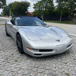 2004 Chevrolet Corvette