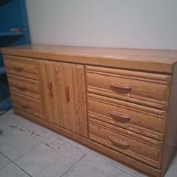 Oak Wood Dresser with Drawers and Cabinet